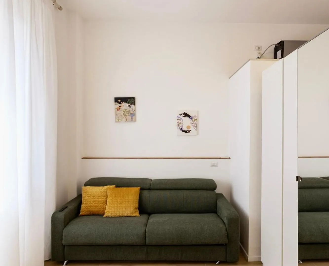 Plana Apartment Milan